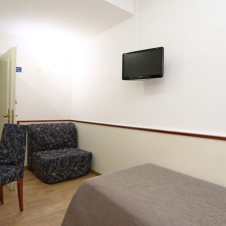 Hotel Corticella Bologna Bagian luar foto